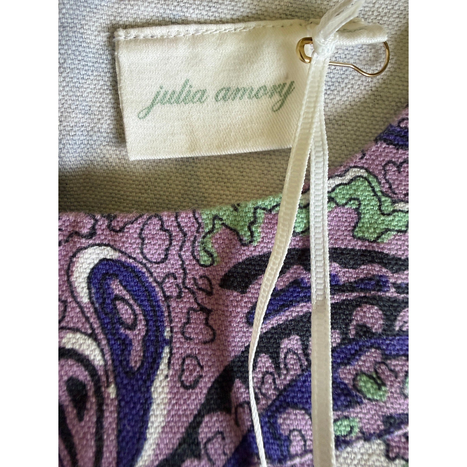 Julia Amory Slim Shell Cotton Top - Palm Beach Paisley - Medium
