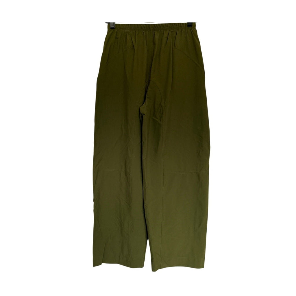 Lululemon Lightweight Mid-Rise Barrel-Leg Cropped Pant - Ether Green - Size 6
