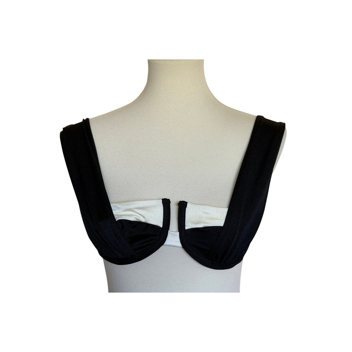 ONEONE Swimwear Amanda Top - Cape - Size Medium