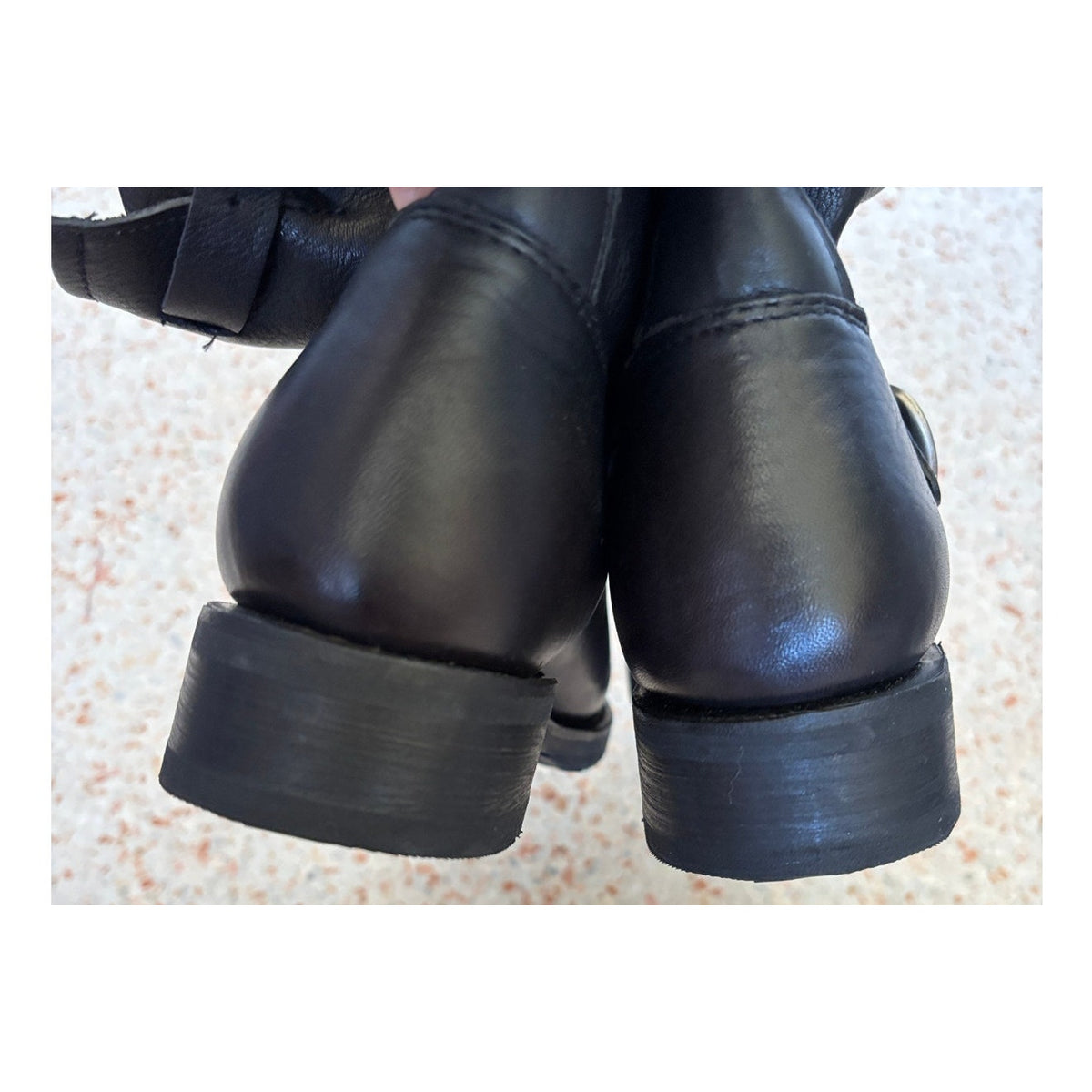 Frye Veronica Leather Short Boot - Black - Size 8